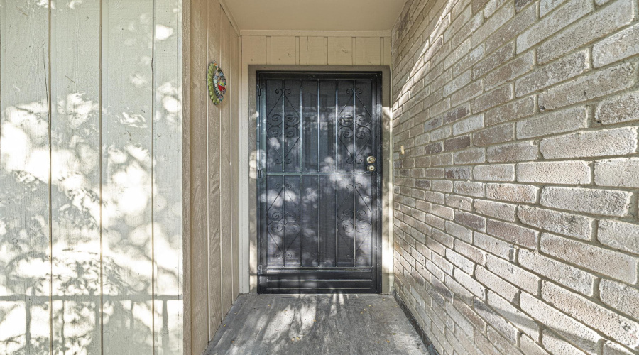 100 Hillside Rd, LAREDO, Texas 78041, 2 Bedrooms Bedrooms, 3 Rooms Rooms,1 BathroomBathrooms,Residential,For Sale,100 Hillside Rd,20263549
