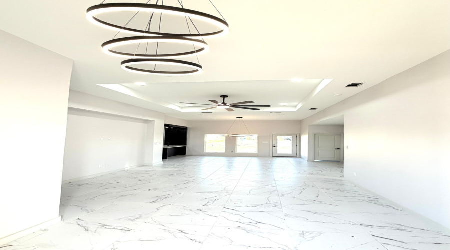 5141 Plasencia Ln., LAREDO, Texas 78046, 4 Bedrooms Bedrooms, 5 Rooms Rooms,2 BathroomsBathrooms,Residential,For Sale,5141 Plasencia Ln.,20263550