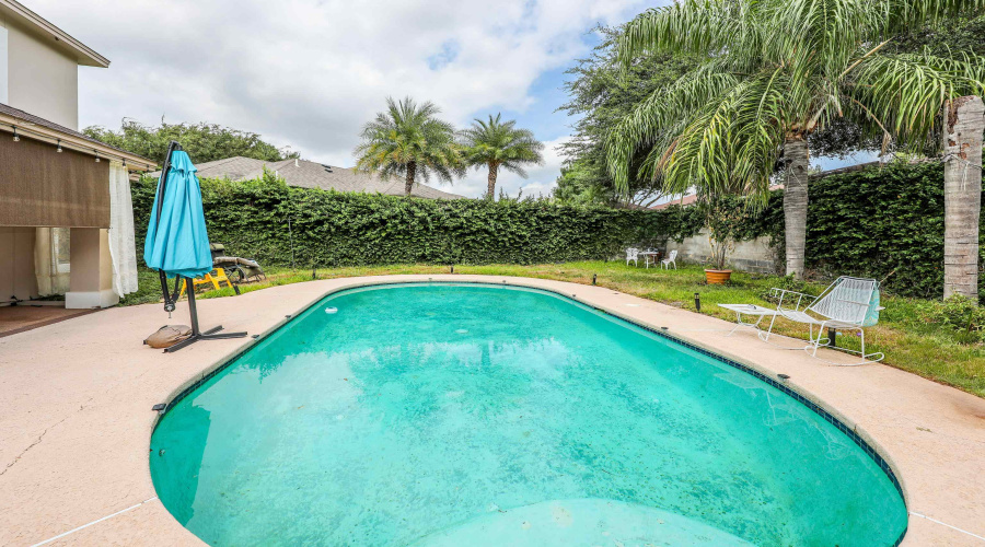 516 Finch Ln, laredo, Texas 78045, 5 Bedrooms Bedrooms, 9 Rooms Rooms,3 BathroomsBathrooms,Residential,For Sale,516 Finch Ln,20263556