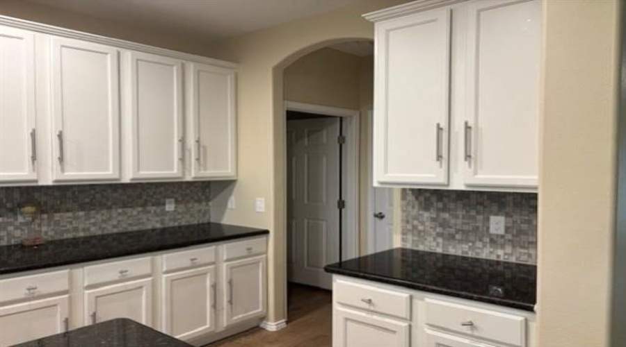 8605 Owlcreek Pass Ct, Laredo, Texas 78045, 4 Bedrooms Bedrooms, 5 Rooms Rooms,3 BathroomsBathrooms,Residential,For Rent,8605 Owlcreek Pass Ct,20263557