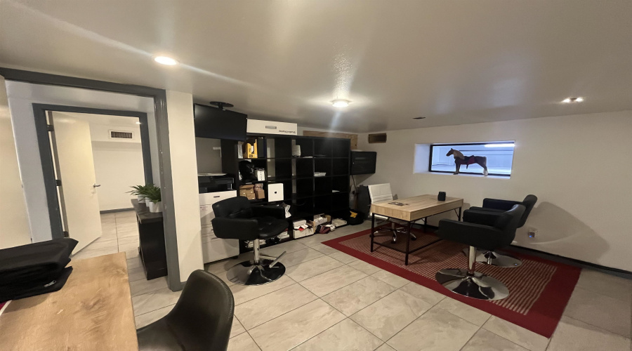 7913 McPherson Rd, Laredo, Texas 78045, 1 Room Rooms,1 BathroomBathrooms,Commercial retail/office,For Rent,7913 McPherson Rd,20263563