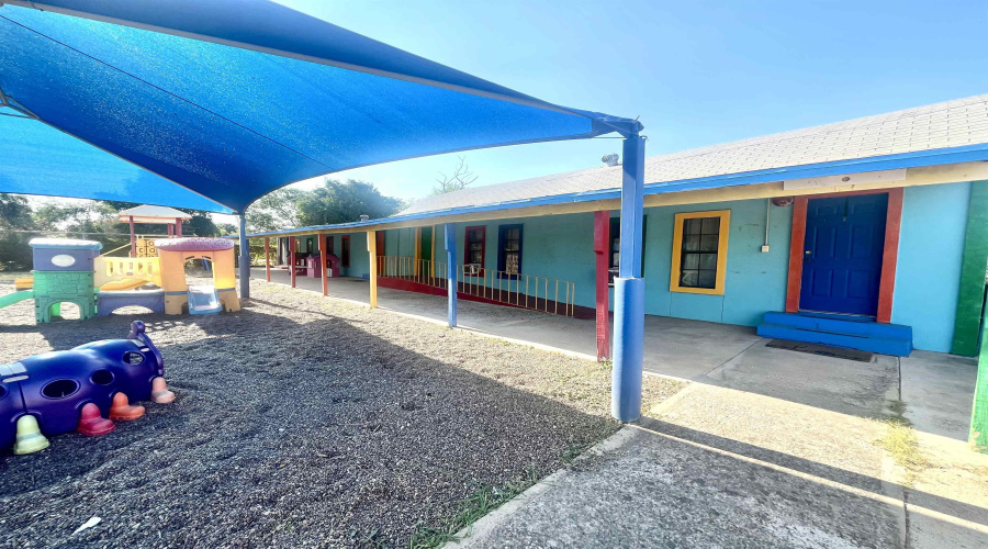 1920 Corpus Christi St, Laredo, Texas 78043, 1 Room Rooms,4 BathroomsBathrooms,Commercial retail/office,For Sale,1920 Corpus Christi St,20263564