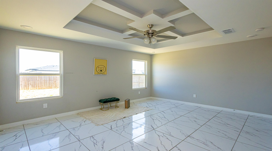 3719 Birge Dr., LAREDO, Texas 78046, 3 Bedrooms Bedrooms, 5 Rooms Rooms,2 BathroomsBathrooms,Residential,For Sale,3719 Birge Dr.,20263565