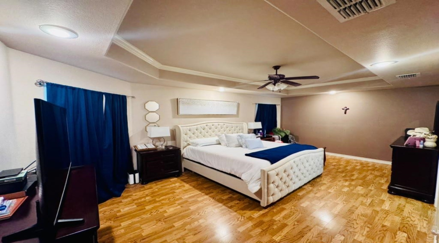 10507 Sanderiana Ct, Laredo, Texas 78045, 4 Bedrooms Bedrooms, 7 Rooms Rooms,2 BathroomsBathrooms,Residential,For Sale,10507 Sanderiana Ct,20263566