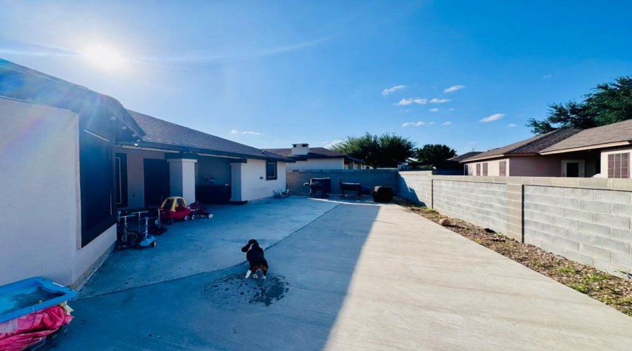 10507 Sanderiana Ct, Laredo, Texas 78045, 4 Bedrooms Bedrooms, 7 Rooms Rooms,2 BathroomsBathrooms,Residential,For Sale,10507 Sanderiana Ct,20263566