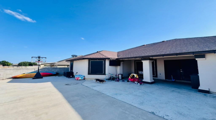 10507 Sanderiana Ct, Laredo, Texas 78045, 4 Bedrooms Bedrooms, 7 Rooms Rooms,2 BathroomsBathrooms,Residential,For Sale,10507 Sanderiana Ct,20263566