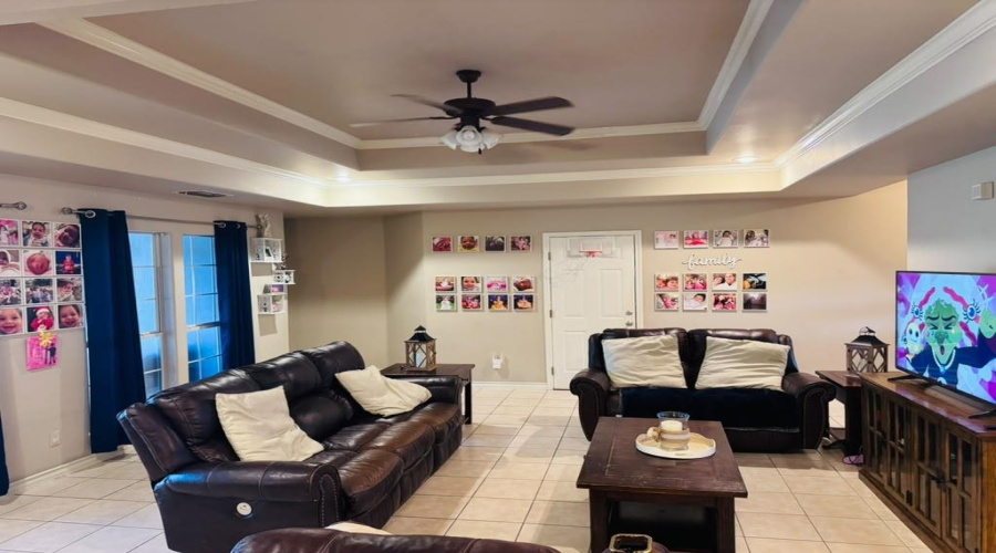 10507 Sanderiana Ct, Laredo, Texas 78045, 4 Bedrooms Bedrooms, 7 Rooms Rooms,2 BathroomsBathrooms,Residential,For Sale,10507 Sanderiana Ct,20263566