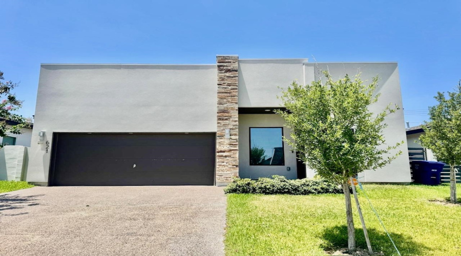 621 Journey Loop, Laredo, Texas 78045, 3 Bedrooms Bedrooms, 6 Rooms Rooms,2 BathroomsBathrooms,Residential,For Sale,621 Journey Loop,20263567