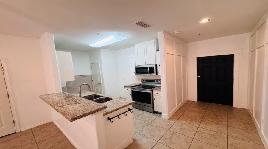 5620 Montevista Dr., Laredo, Texas 78041, 2 Bedrooms Bedrooms, 4 Rooms Rooms,2 BathroomsBathrooms,Residential,For Sale,5620 Montevista Dr.,20263569