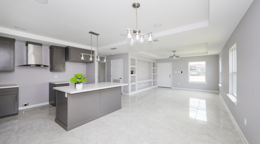 17204 Running Doe St, Laredo, Texas 78045-0000, 4 Bedrooms Bedrooms, 5 Rooms Rooms,2 BathroomsBathrooms,Residential,For Sale,17204 Running Doe St,20262844