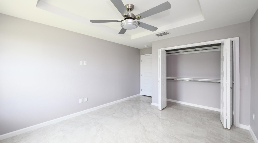 17204 Running Doe St, Laredo, Texas 78045-0000, 4 Bedrooms Bedrooms, 5 Rooms Rooms,2 BathroomsBathrooms,Residential,For Sale,17204 Running Doe St,20262844
