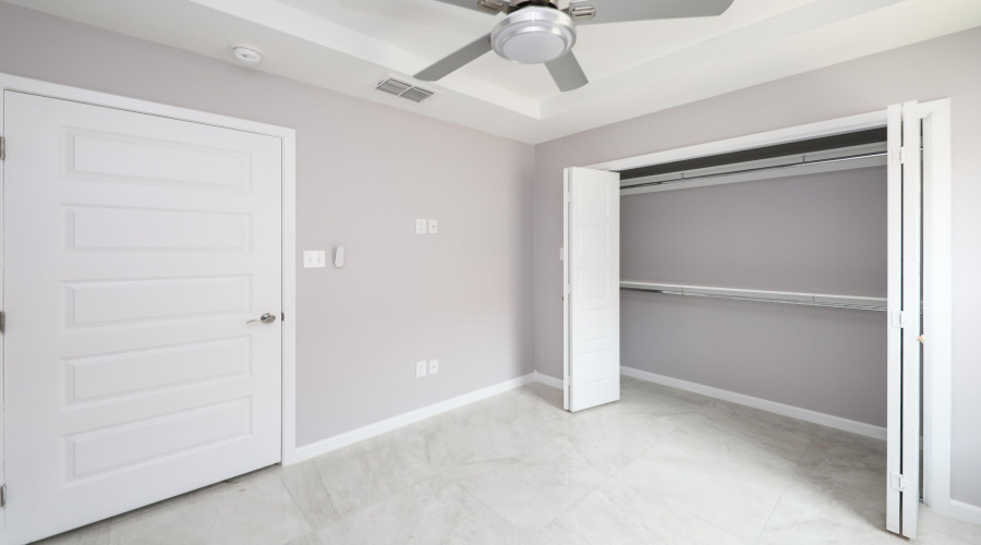 17204 Running Doe St, Laredo, Texas 78045-0000, 4 Bedrooms Bedrooms, 5 Rooms Rooms,2 BathroomsBathrooms,Residential,For Sale,17204 Running Doe St,20262844
