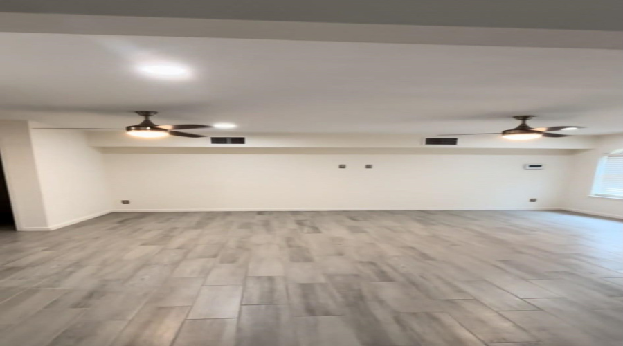 125 Sun Ray Lp, LAREDO, Texas 78045, 3 Bedrooms Bedrooms, 6 Rooms Rooms,3 BathroomsBathrooms,Residential,For Sale,125 Sun Ray Lp,20263573