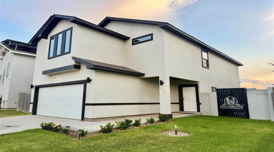 4222 Lorisa, Laredo, Texas 78046, 4 Bedrooms Bedrooms, 6 Rooms Rooms,2 BathroomsBathrooms,Residential,For Sale,4222 Lorisa,20263574