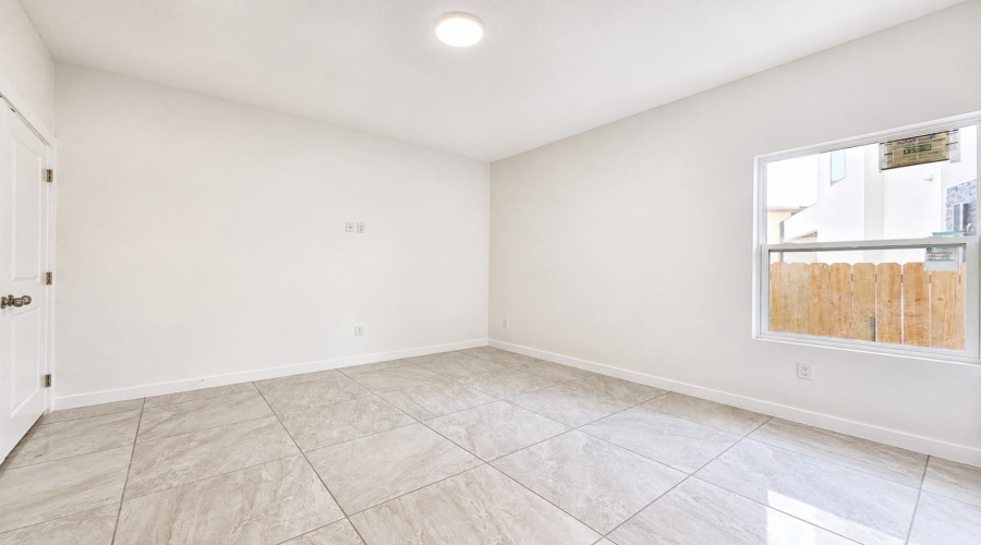 5004 Cherimoya Ln., laredo, Texas 78046, 3 Bedrooms Bedrooms, 5 Rooms Rooms,2 BathroomsBathrooms,Residential,For Sale,5004 Cherimoya Ln.,20263576