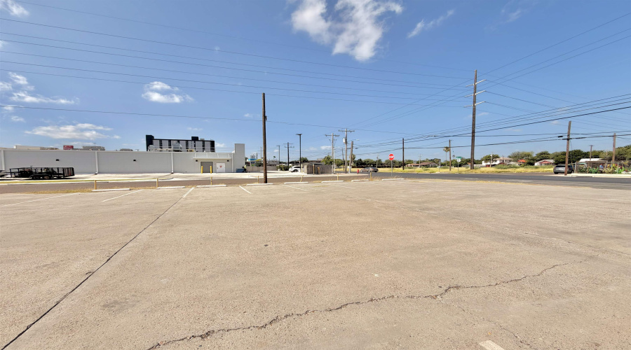 2508 San Bernardo Ave, Laredo, Texas 78040, 1 Room Rooms,2 BathroomsBathrooms,Commercial retail/office,For Rent,2508 San Bernardo Ave,20263583