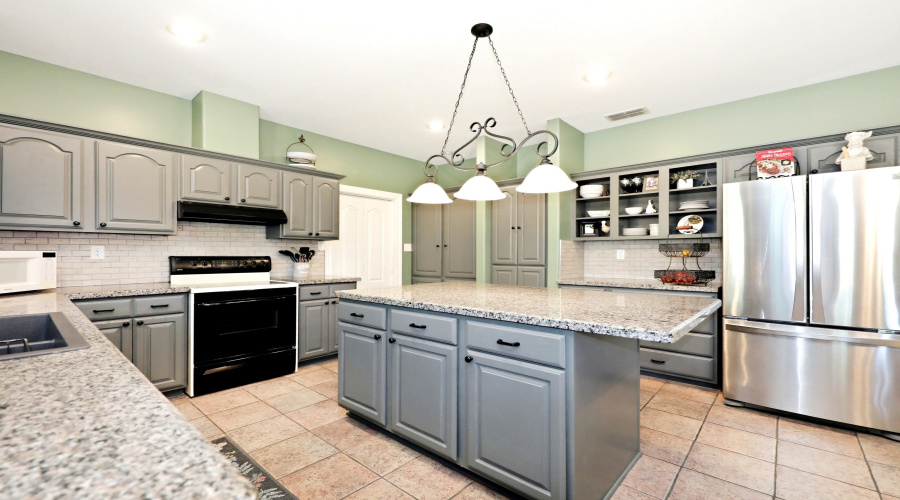 3301 Winsome Ct, Laredo, Texas 78045, 4 Bedrooms Bedrooms, 7 Rooms Rooms,2 BathroomsBathrooms,Residential,For Sale,3301 Winsome Ct,20263579