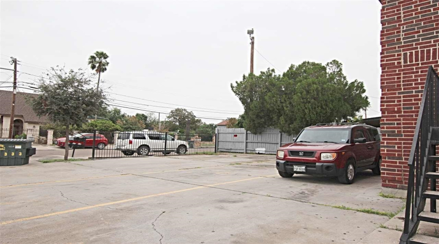 103 Mims Ave, Laredo, Texas 78041, 1 Bedroom Bedrooms, 2 Rooms Rooms,1 BathroomBathrooms,Residential,For Rent,103 Mims Ave,20263580