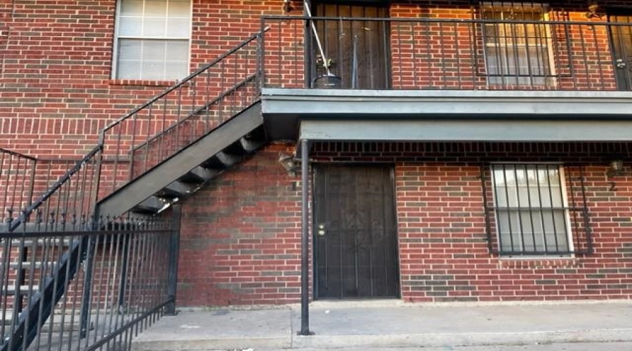 103 Mims Ave, Laredo, Texas 78041, 1 Bedroom Bedrooms, 2 Rooms Rooms,1 BathroomBathrooms,Residential,For Rent,103 Mims Ave,20263580