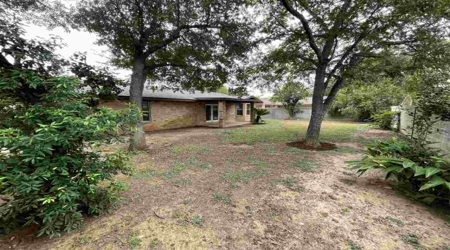 316 Oklahoma St, Laredo, Texas 78041-3136, 3 Bedrooms Bedrooms, 7 Rooms Rooms,2 BathroomsBathrooms,Residential,For Rent,316 Oklahoma St,20263582