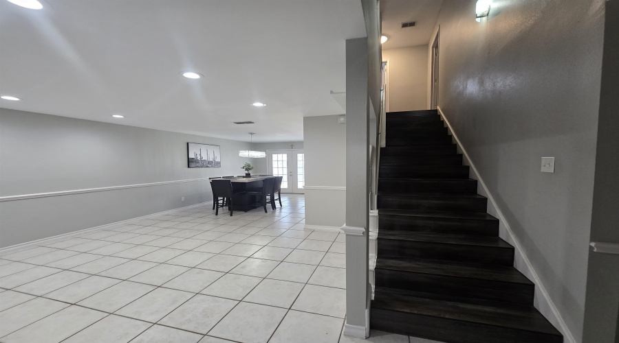 9819 Sweetwind Dr, Laredo, Texas 78045, 4 Bedrooms Bedrooms, 7 Rooms Rooms,2 BathroomsBathrooms,Residential,For Rent,9819 Sweetwind Dr,20263584