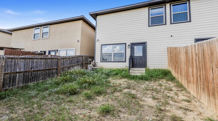 5507 Montevista Dr., Laredo, Texas 78041, 3 Bedrooms Bedrooms, 3 Rooms Rooms,2 BathroomsBathrooms,Residential,For Sale,5507 Montevista Dr.,20263595