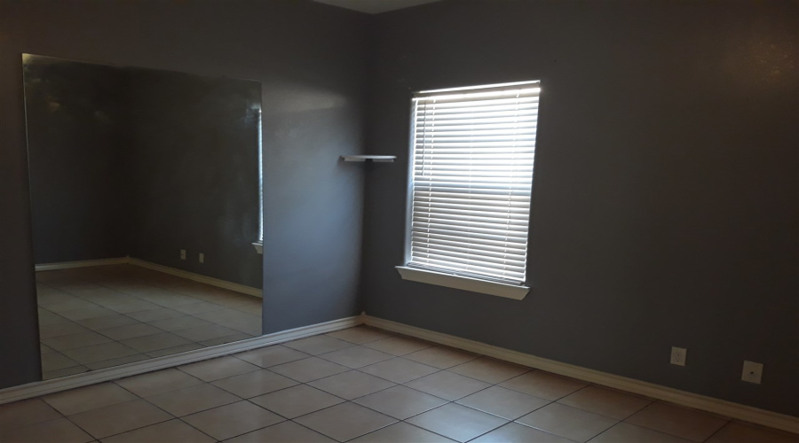 9804 Cantera Ct, Laredo, Texas 78045, 2 Bedrooms Bedrooms, 4 Rooms Rooms,2 BathroomsBathrooms,Residential,For Rent,9804 Cantera Ct,20263597