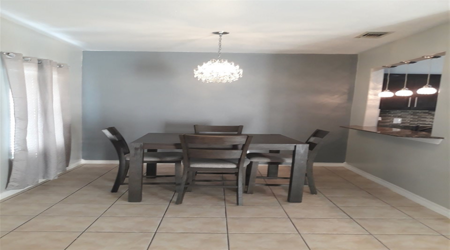 9804 Cantera Ct, Laredo, Texas 78045, 2 Bedrooms Bedrooms, 4 Rooms Rooms,2 BathroomsBathrooms,Residential,For Rent,9804 Cantera Ct,20263597