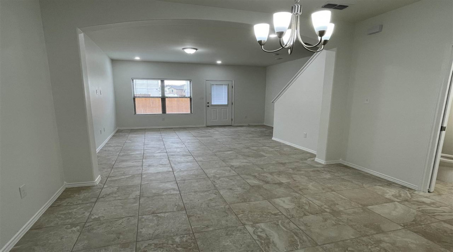 235 Welland Dr., Laredo, Texas 78045, 3 Bedrooms Bedrooms, 5 Rooms Rooms,2 BathroomsBathrooms,Residential,For Rent,235 Welland Dr.,20263598