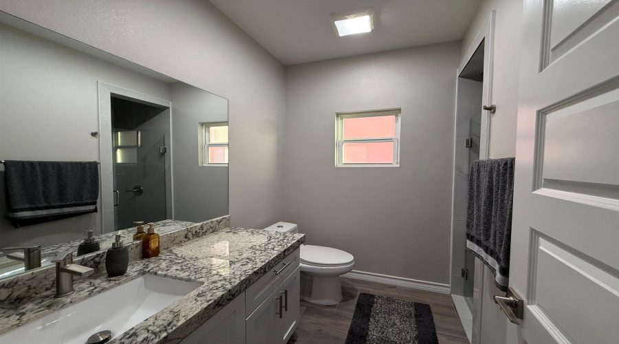 2711 Corsican Ln., Laredo, Texas 78046, 4 Bedrooms Bedrooms, 7 Rooms Rooms,2 BathroomsBathrooms,Residential,For Sale,2711 Corsican Ln.,20263604
