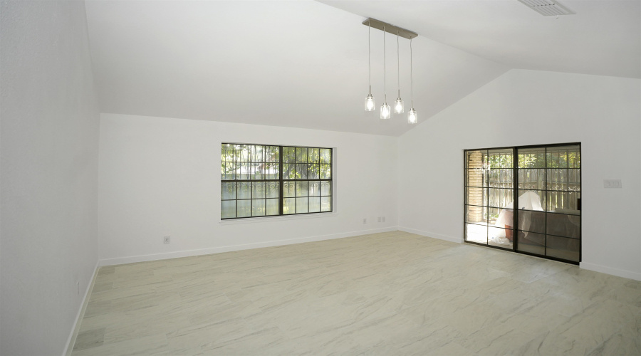 113 Idaho St, LAREDO, Texas 78041, 3 Bedrooms Bedrooms, 7 Rooms Rooms,2 BathroomsBathrooms,Residential,For Sale,113 Idaho St,20263608