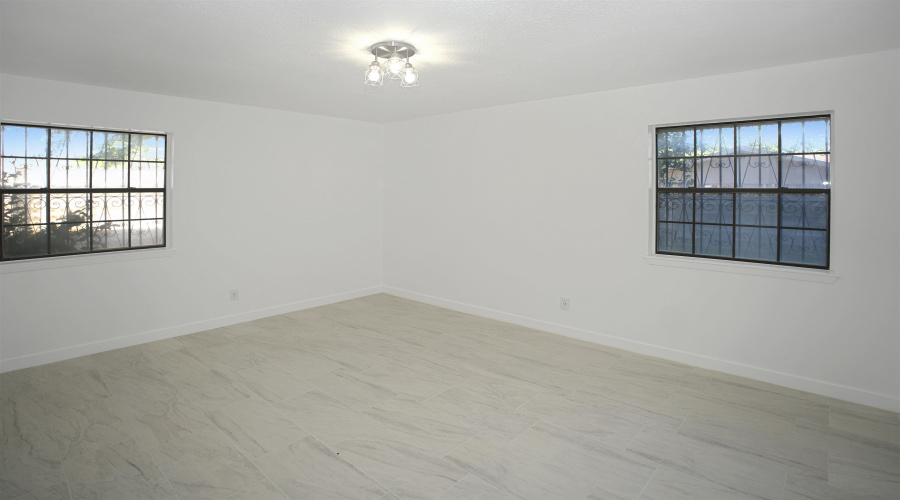 113 Idaho St, LAREDO, Texas 78041, 3 Bedrooms Bedrooms, 7 Rooms Rooms,2 BathroomsBathrooms,Residential,For Sale,113 Idaho St,20263608