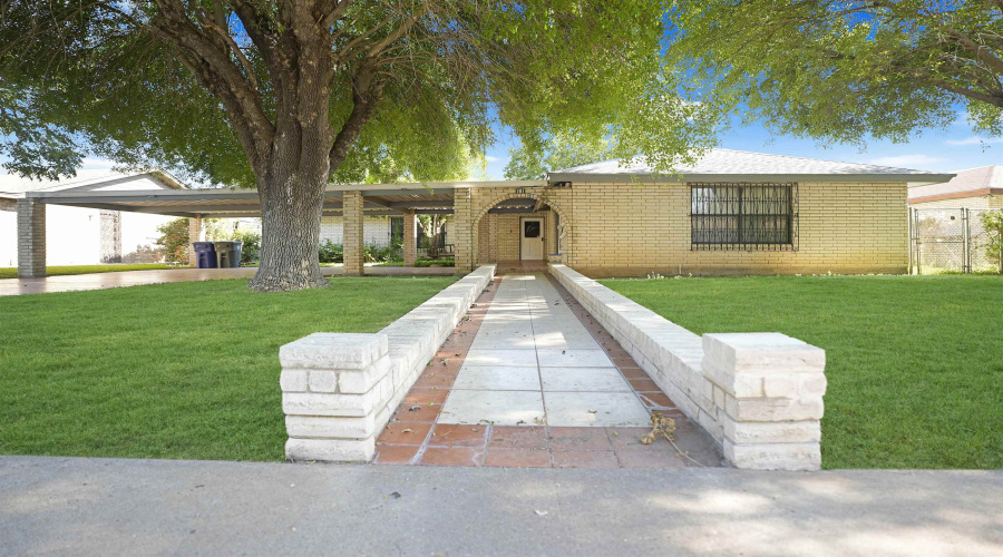 113 Idaho St, LAREDO, Texas 78041, 3 Bedrooms Bedrooms, 7 Rooms Rooms,2 BathroomsBathrooms,Residential,For Sale,113 Idaho St,20263608
