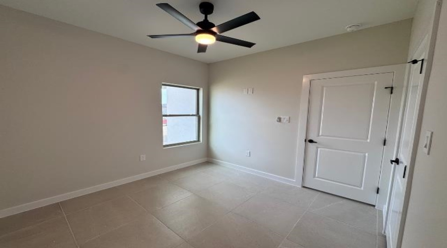 1634 Curriculum Ct., Laredo, Texas 78046, 3 Bedrooms Bedrooms, 6 Rooms Rooms,2 BathroomsBathrooms,Residential,For Sale,1634 Curriculum Ct.,20263609