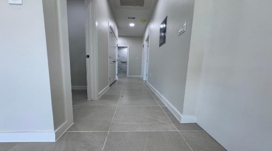 1201 Noyola Loop, Laredo, Texas 78046, 4 Bedrooms Bedrooms, 6 Rooms Rooms,2 BathroomsBathrooms,Residential,For Sale,1201 Noyola Loop,20263610