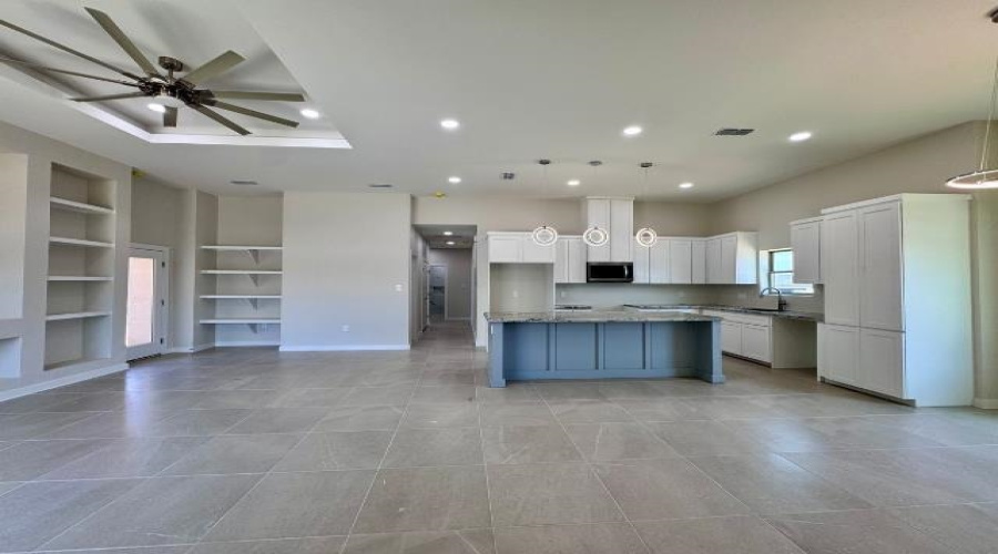1201 Noyola Loop, Laredo, Texas 78046, 4 Bedrooms Bedrooms, 6 Rooms Rooms,2 BathroomsBathrooms,Residential,For Sale,1201 Noyola Loop,20263610