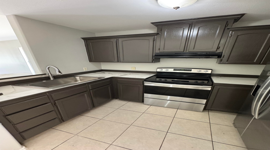 2203 Los Pinos Dr, Laredo, Texas 78046, 3 Bedrooms Bedrooms, 5 Rooms Rooms,2 BathroomsBathrooms,Residential,For Sale,2203 Los Pinos Dr,20263611