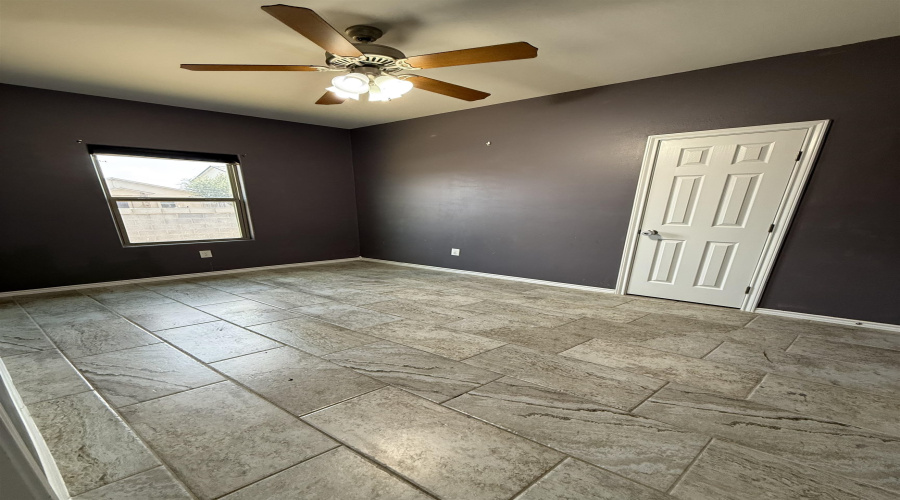 5741 St. Joan of Arc Lp., laredo, Texas 78046-6995, 4 Bedrooms Bedrooms, 6 Rooms Rooms,2 BathroomsBathrooms,Residential,For Sale,5741 St. Joan of Arc Lp.,20263617