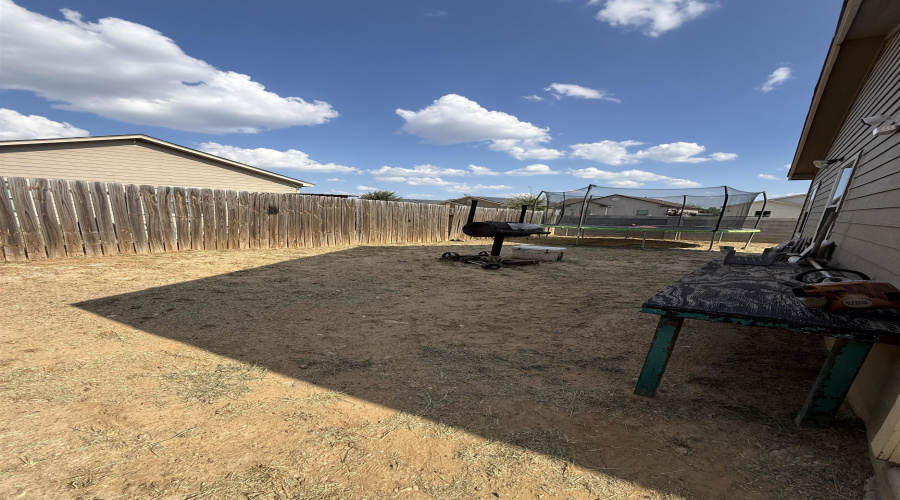 5741 St. Joan of Arc Lp., laredo, Texas 78046-6995, 4 Bedrooms Bedrooms, 6 Rooms Rooms,2 BathroomsBathrooms,Residential,For Sale,5741 St. Joan of Arc Lp.,20263617