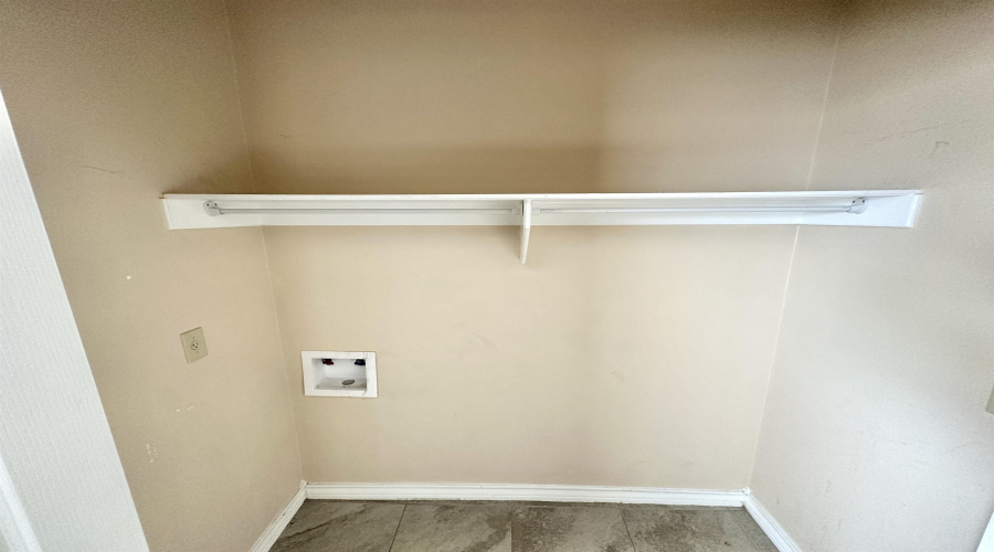 4246 Dorel Dr, Laredo, Texas 78043, 2 Bedrooms Bedrooms, 5 Rooms Rooms,2 BathroomsBathrooms,Residential,For Rent,4246 Dorel Dr,20263618