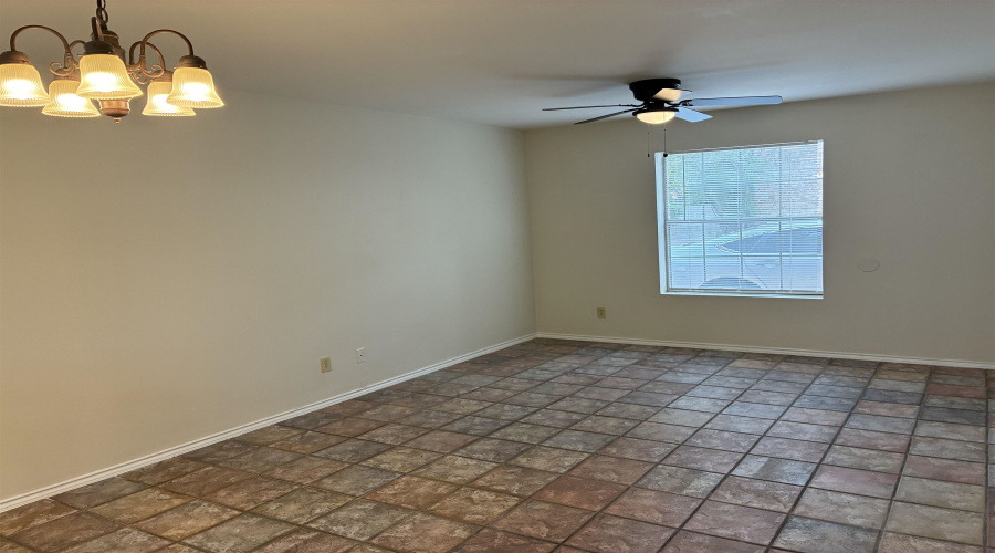 511 Shiloh Dr, LAREDO, Texas 78045, 1 Bedroom Bedrooms, 4 Rooms Rooms,1 BathroomBathrooms,Residential,For Rent,511 Shiloh Dr,20261895