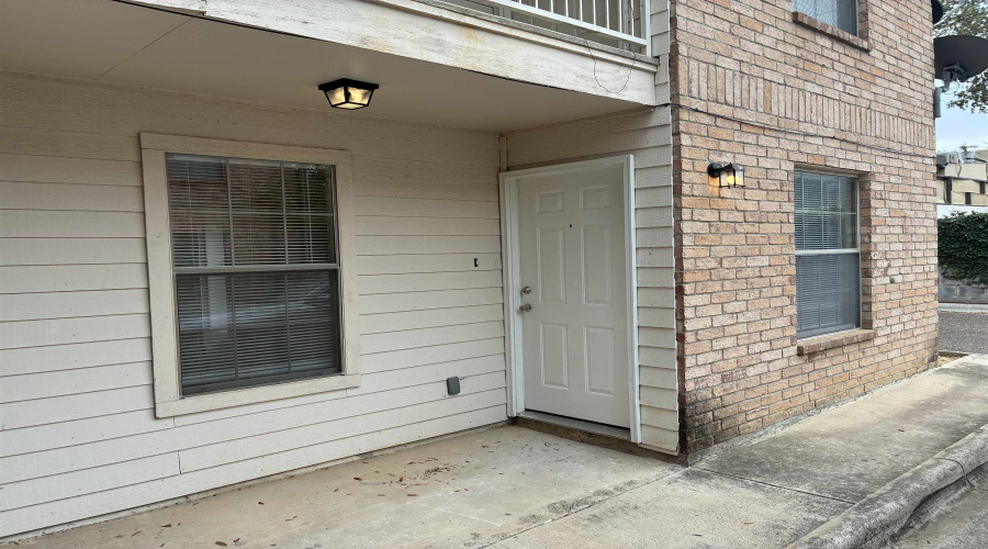 511 Shiloh Dr, LAREDO, Texas 78045, 1 Bedroom Bedrooms, 4 Rooms Rooms,1 BathroomBathrooms,Residential,For Rent,511 Shiloh Dr,20261895