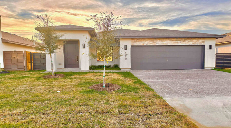 1010 Amezquita Dr., LAREDO, Texas 78045, 3 Bedrooms Bedrooms, 6 Rooms Rooms,2 BathroomsBathrooms,Residential,For Rent,1010 Amezquita Dr.,20263619