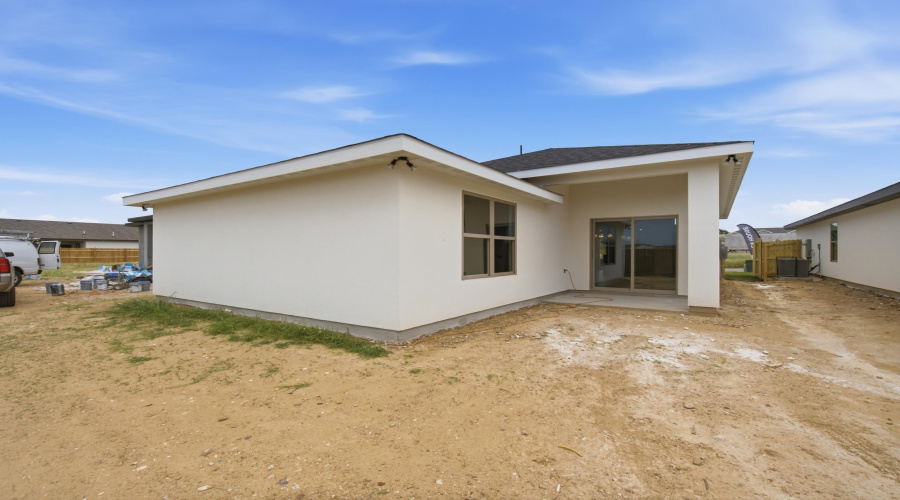 227 Lusitano Dr., Lareo, Texas 78046, 3 Bedrooms Bedrooms, 4 Rooms Rooms,2 BathroomsBathrooms,Residential,For Sale,227 Lusitano Dr.,20263620