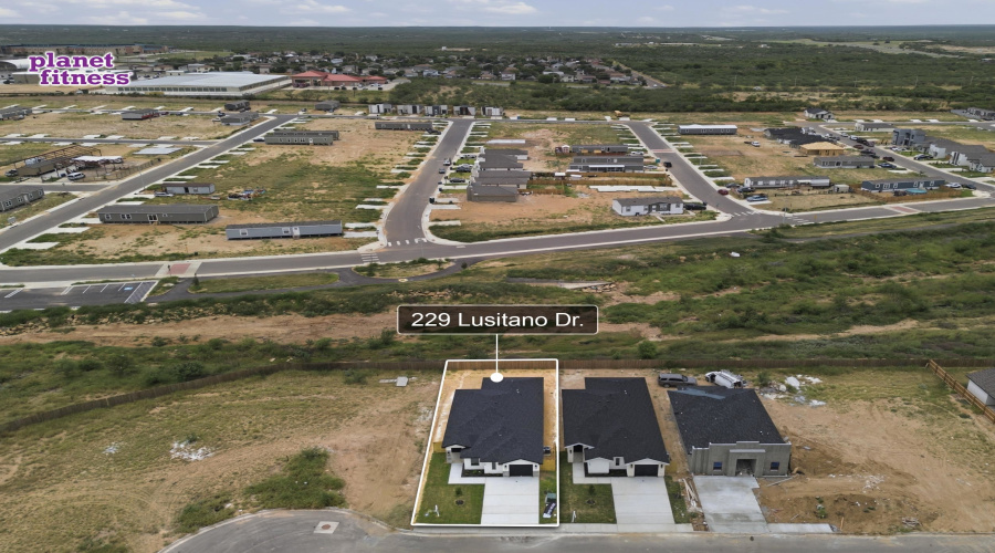 229 Lusitano Dr., Laredo, Texas 78046, 3 Bedrooms Bedrooms, 4 Rooms Rooms,2 BathroomsBathrooms,Residential,For Sale,229 Lusitano Dr.,20263621