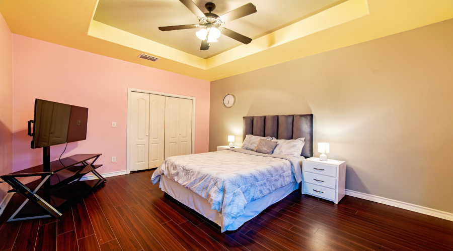 401 Sabal Loop, Laredo, Texas 78045, 6 Bedrooms Bedrooms, 8 Rooms Rooms,4 BathroomsBathrooms,Residential,For Sale,401 Sabal Loop,20263623