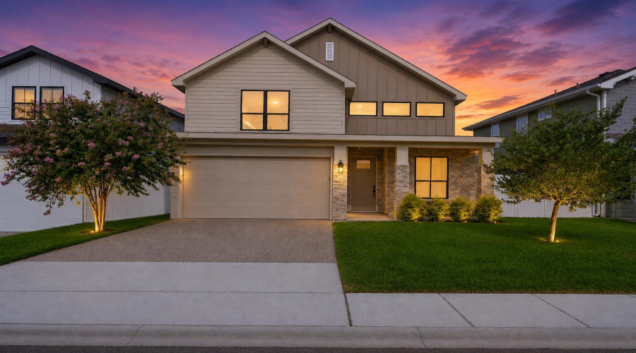 1227 Sambar Lp, Laredo, Texas 78045, 4 Bedrooms Bedrooms, 6 Rooms Rooms,3 BathroomsBathrooms,Residential,For Sale,1227 Sambar Lp,20263626