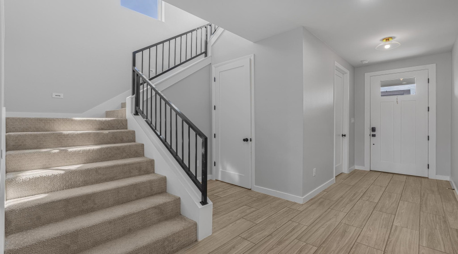 1227 Sambar Lp, Laredo, Texas 78045, 4 Bedrooms Bedrooms, 6 Rooms Rooms,3 BathroomsBathrooms,Residential,For Sale,1227 Sambar Lp,20263626