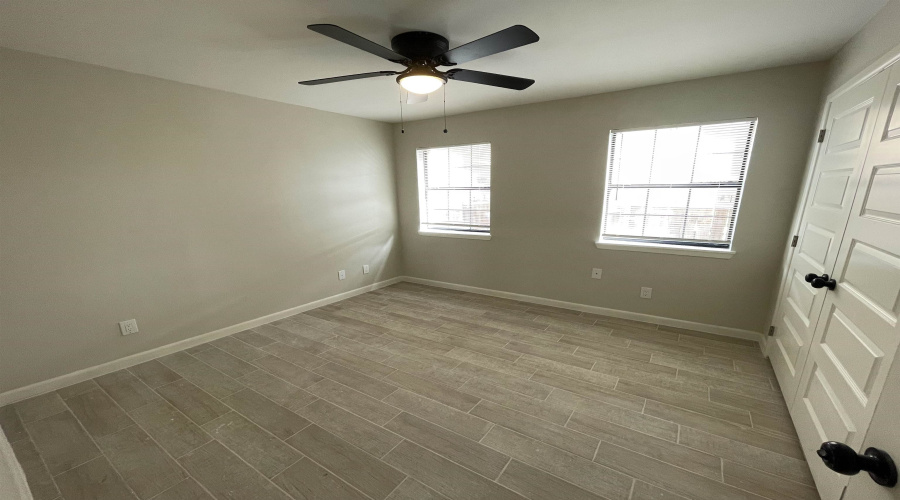 3005 E Price St, LAREDO, Texas 78043, 2 Bedrooms Bedrooms, 5 Rooms Rooms,1 BathroomBathrooms,Residential,For Rent,3005 E Price St,20263630