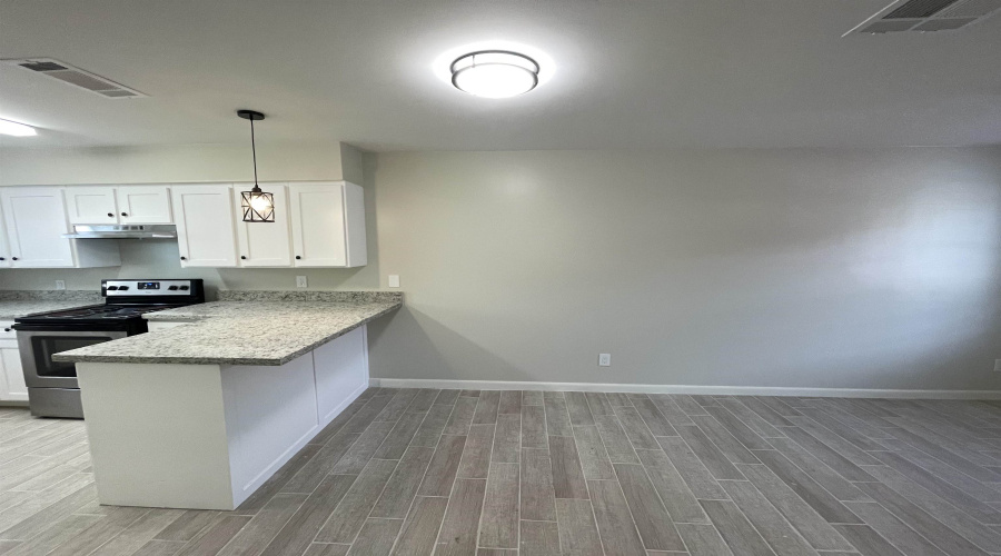 3005 E Price St, LAREDO, Texas 78043, 2 Bedrooms Bedrooms, 5 Rooms Rooms,1 BathroomBathrooms,Residential,For Rent,3005 E Price St,20263630